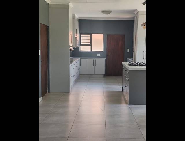 3 BEDROOM HOUSE FOR SALE IN BROOKLANDS LIFESTYLE ESTATE